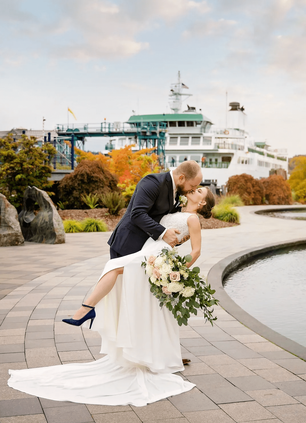 CME Experience PNW Weddings Donut Dessert Table Saskia Potter Photography-min