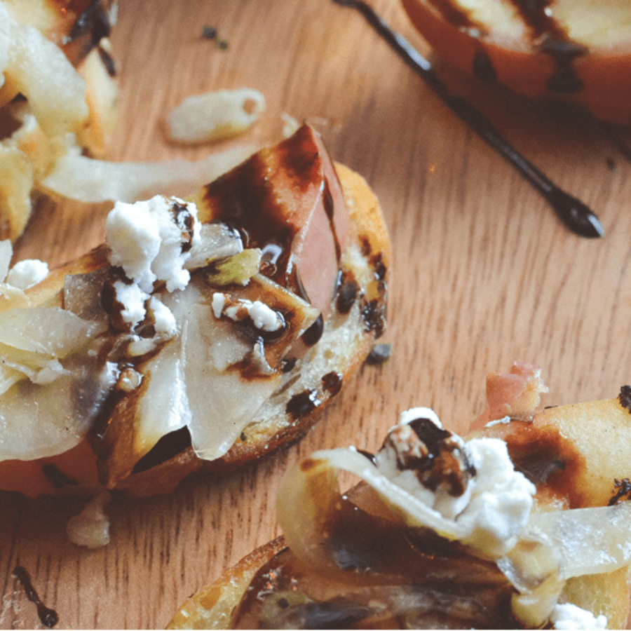 Best Attire(4)-min PNW Weddings Excellence Awards 2022 Nominee CC's Catering Company Portland, OR(1)-min