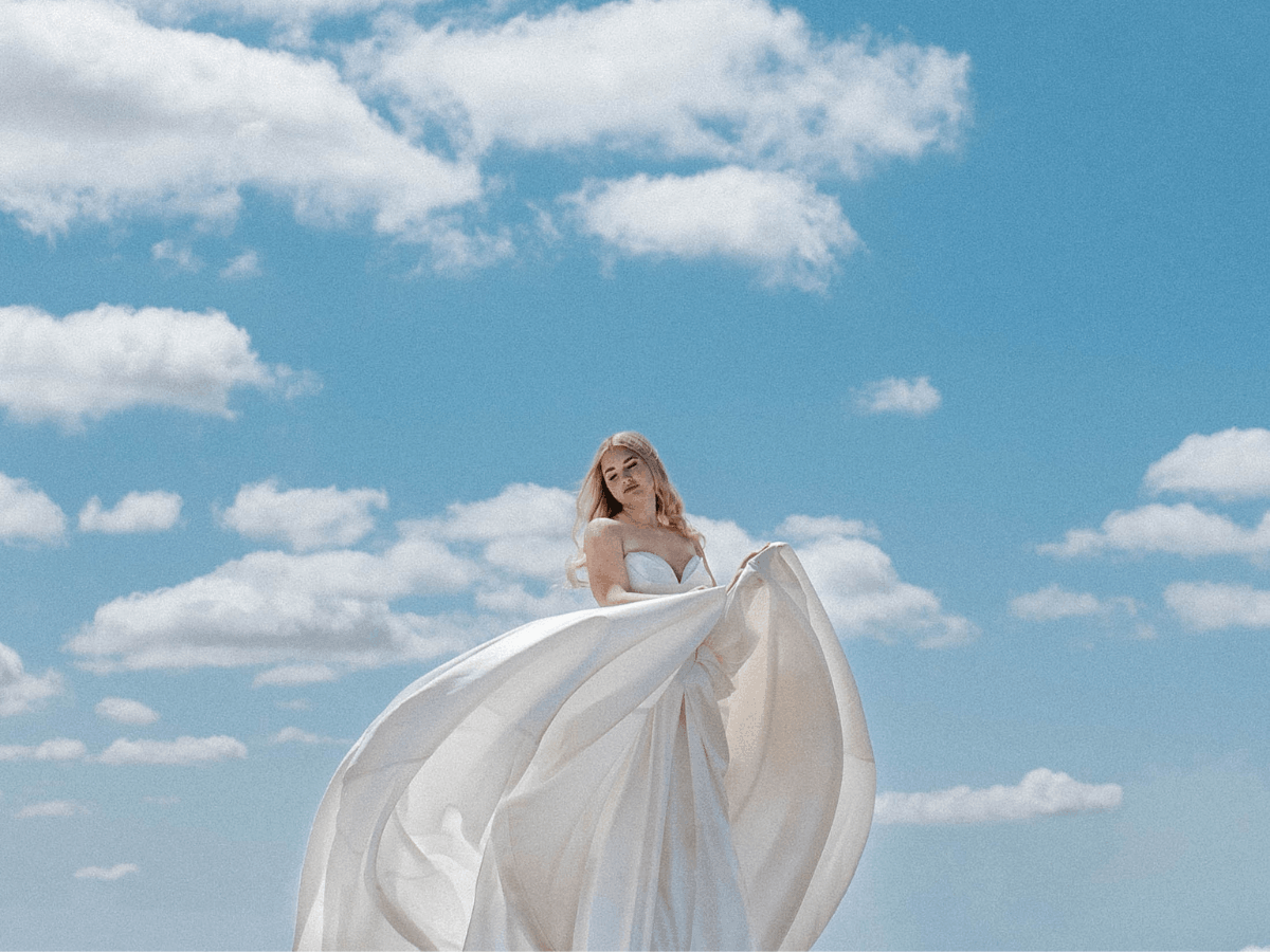Twinflower Design - PNW Weddings - Washington Bride In Gorgeous Gown Flowing In The Wind